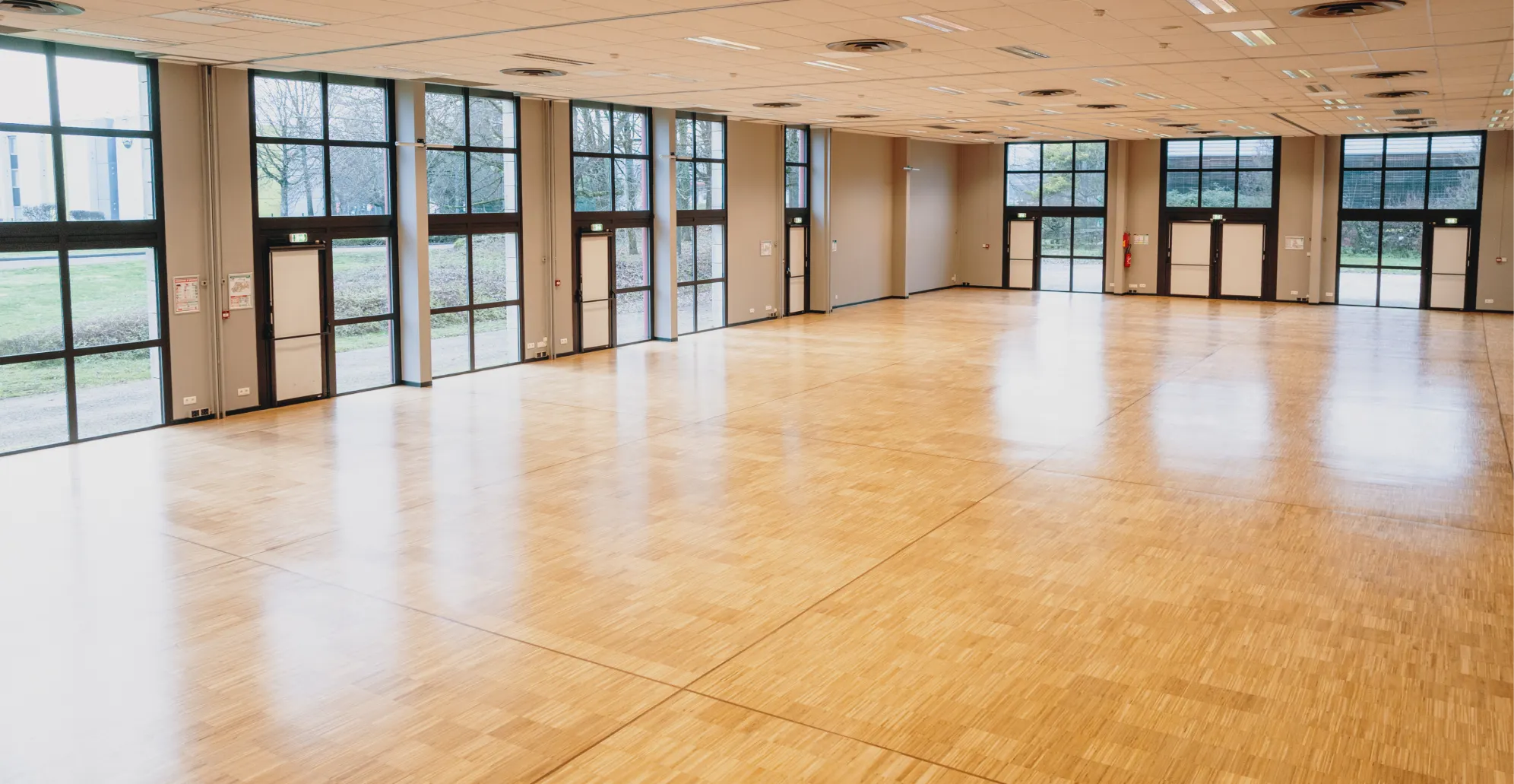 location salle evenementiel beaune 50 a 520m2 01